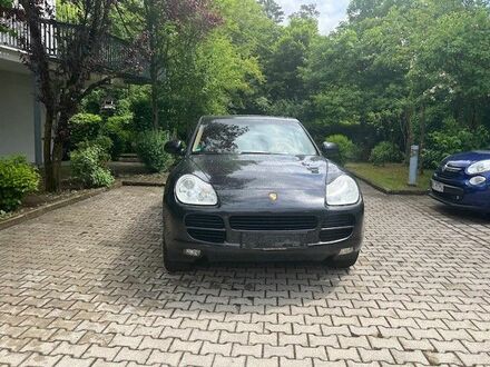 Порше Каен 2004 в Европе на Automoto.ua Черный Порше Каен, объемом двигателя 4.51 л и пробегом 309 тыс. км за 7873 $, фото 1 на Automoto.ua