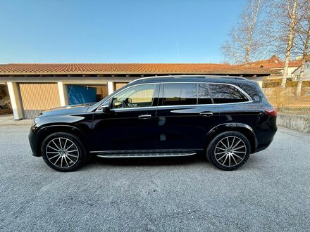 Мерседес GLS 450 2025 в Европе на Automoto.ua Черный Мерседес GLS 450, объемом двигателя 2.99 л и пробегом 150 тыс. км за 125906 $, фото 1 на Automoto.ua