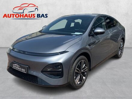 Xpeng G6 2025 в Европе на Automoto.ua Серый Xpeng G6, объемом двигателя 0 л и пробегом 5 тыс. км за 48048 $, фото 1 на Automoto.ua