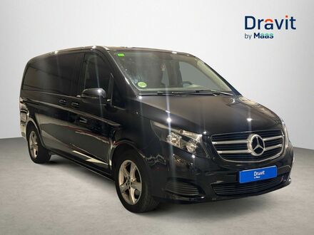 Мерседес В-Класс 2018 в Европе на Automoto.ua Черный Мерседес В-Класс, объемом двигателя 2.14 л и пробегом 110 тыс. км за 38944 $, фото 1 на Automoto.ua