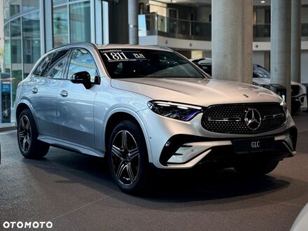 Мерседес ЦЛЦ-класс 2024 в Европе на Automoto.ua Серый Мерседес ЦЛЦ-класс, объемом двигателя 1 л и пробегом 1 тыс. км за 78514 $, фото 1 на Automoto.ua