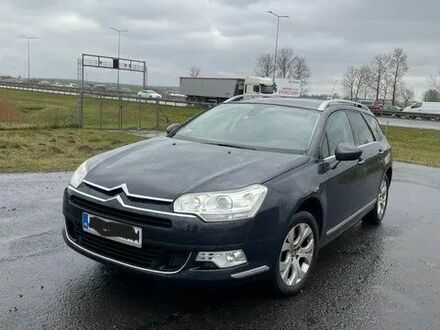 Ситроен С5 2008 в Европе на Automoto.ua Черный Ситроен С5, объемом двигателя 2 л и пробегом 340 тыс. км за 14500 $, фото 1 на Automoto.ua