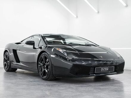 Ламборджини Галлардо 2004 в Европе на Automoto.ua Черный Ламборджини Галлардо, объемом двигателя 4.96 л и пробегом 40 тыс. км за 119758 $, фото 1 на Automoto.ua