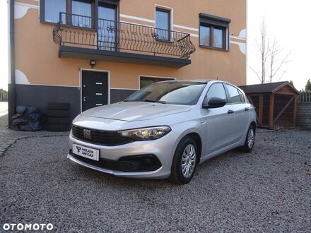 Фіат Тіпо 2021 у Європі на Automoto.ua Сірий Фіат Тіпо, об'ємом двигуна 1 л та пробігом 88 тис. км за 44500 $, фото 1 на Automoto.ua