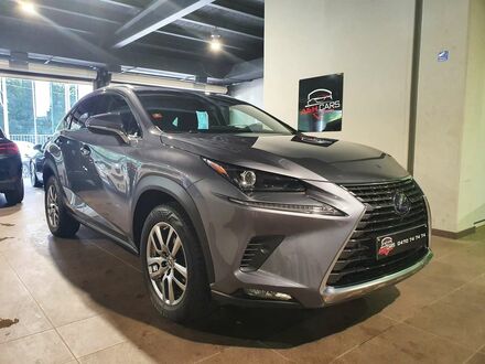 Лексус NX 300h 2019 в Европе на Automoto.ua Серый Лексус NX 300h, объемом двигателя 2.49 л и пробегом 54 тыс. км за 31999 $, фото 1 на Automoto.ua