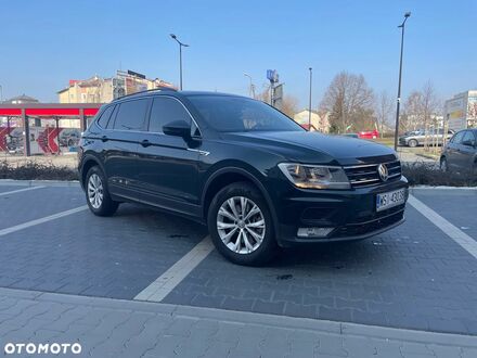 Фольксваген Tiguan Allspace, объемом двигателя 1.98 л и пробегом 104 тыс. км за 15767 $, фото 1 на Automoto.ua