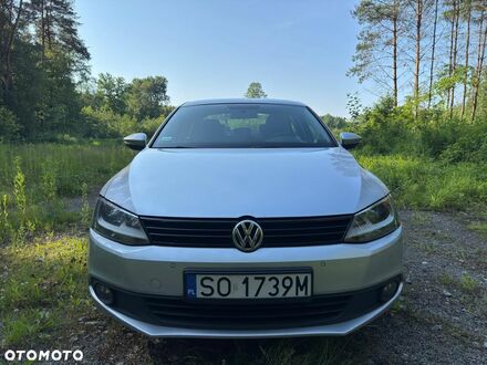 Фольксваген Джетта 2011 у Європі на Automoto.ua Сірий Фольксваген Джетта, об'ємом двигуна 1 л та пробігом 240 тис. км за 6490 $, фото 1 на Automoto.ua