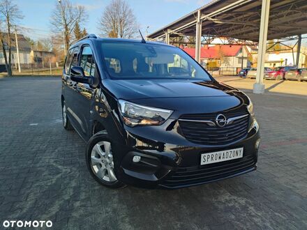 Опель Комбо груз.-пасс. 2019 в Европе на Automoto.ua Черный Опель Комбо груз.-пасс., объемом двигателя 1 л и пробегом 110 тыс. км за 52900 $, фото 1 на Automoto.ua