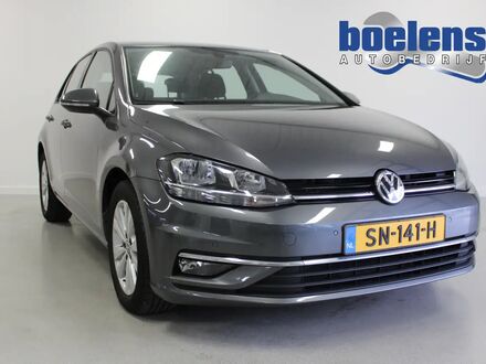 Фольксваген Гольф 2018 в Европе на Automoto.ua Серый Фольксваген Гольф, объемом двигателя 1.6 л и пробегом 67 тыс. км за 23212 $, фото 1 на Automoto.ua