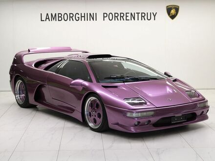 Ламборджини Диабло 1993 в Европе на Automoto.ua Красный Ламборджини Диабло, объемом двигателя 5.71 л и пробегом 34 тыс. км за 484978 $, фото 1 на Automoto.ua