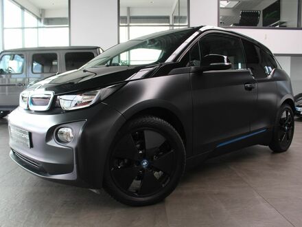 БМВ И3 2016 в Европе на Automoto.ua Черный БМВ И3, объемом двигателя 0 л и пробегом 46 тыс. км за 17006 $, фото 1 на Automoto.ua