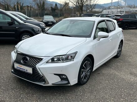 Лексус CT 200h 2018 в Европе на Automoto.ua Белый Лексус CT 200h, объемом двигателя 1.8 л и пробегом 62 тыс. км за 20293 $, фото 1 на Automoto.ua