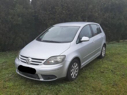 Фольксваген Гольф Плюс 2006 в Европе на Automoto.ua Серый Фольксваген Гольф Плюс, объемом двигателя 1 л и пробегом 238 тыс. км за 8000 $, фото 1 на Automoto.ua
