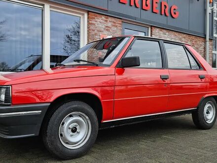 Рено Р9 1986 в Европе на Automoto.ua Красный Рено Р9, объемом двигателя 1.24 л и пробегом 62 тыс. км за 11463 $, фото 1 на Automoto.ua
