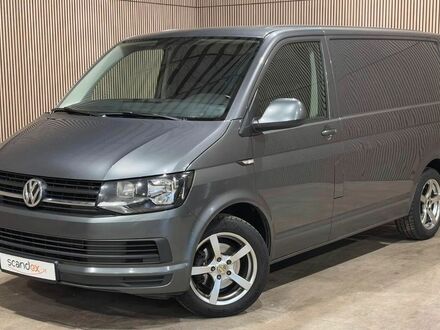 Фольксваген Transporter T6 2017 в Европе на Automoto.ua Серый Фольксваген Transporter T6, объемом двигателя 1.97 л и пробегом 279 тыс. км за 10999 $, фото 1 на Automoto.ua