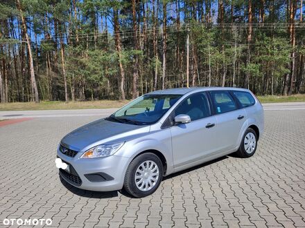 Форд Фокус, об'ємом двигуна 1.6 л та пробігом 305 тис. км за 3002 $, фото 1 на Automoto.ua