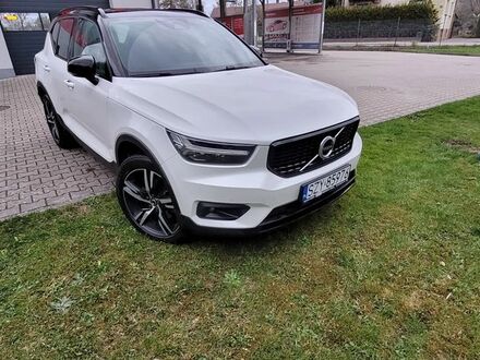 Вольво XC40, объемом двигателя 1.97 л и пробегом 68 тыс. км за 28942 $, фото 1 на Automoto.ua