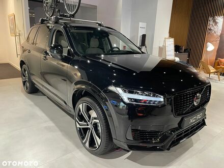 Вольво ХС90 2024 в Европе на Automoto.ua Черный Вольво ХС90, объемом двигателя 1 л и пробегом 10 тыс. км за 412900 $, фото 1 на Automoto.ua