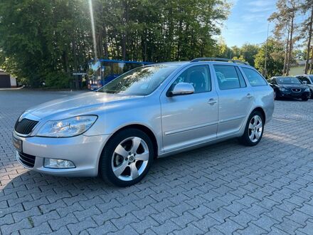Шкода Октавия 2009 в Европе на Automoto.ua Серебряный Шкода Октавия, объемом двигателя 1.8 л и пробегом 138 тыс. км за 5540 $, фото 1 на Automoto.ua
