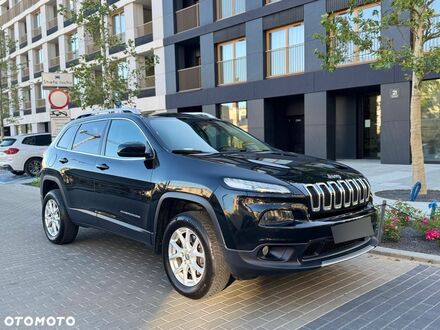 Джип Чероки 2014 в Европе на Automoto.ua Черный Джип Чероки, объемом двигателя 3.24 л и пробегом 182 тыс. км за 12470 $, фото 1 на Automoto.ua