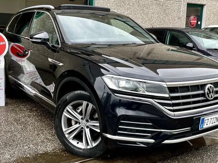 Фольксваген Туарег 2019 в Европе на Automoto.ua Черный Фольксваген Туарег, объемом двигателя 2.97 л и пробегом 69 тыс. км за 51551 $, фото 1 на Automoto.ua