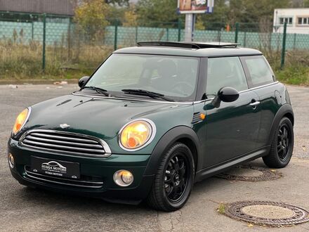 Міні One 2008 у Європі на Automoto.ua Зелений Міні One, об'ємом двигуна 1.4 л та пробігом 164 тис. км за 4270 $, фото 1 на Automoto.ua