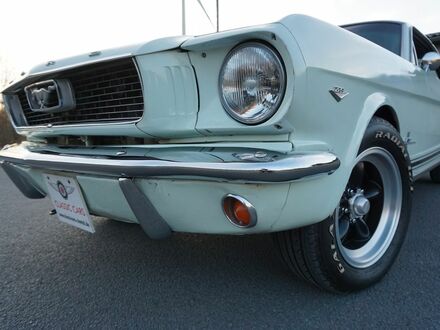 Форд Мустанг 1966 в Европе на Automoto.ua Белый Форд Мустанг, объемом двигателя 4.7 л и пробегом 93 тыс. км за 31655 $, фото 1 на Automoto.ua