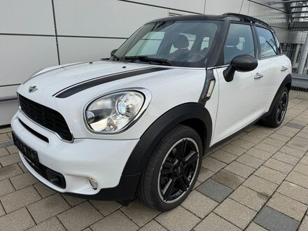 Мини Cooper SD 2011 в Европе на Automoto.ua Белый Мини Cooper SD, объемом двигателя 2 л и пробегом 169 тыс. км за 9075 $, фото 1 на Automoto.ua