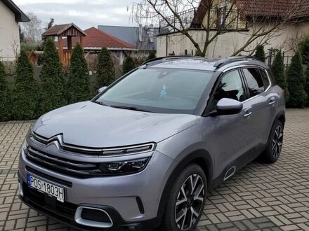 Ситроен C5 Aircross 2019 в Европе на Automoto.ua Серый Ситроен C5 Aircross, объемом двигателя 1 л и пробегом 52 тыс. км за 61700 $, фото 1 на Automoto.ua