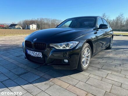 БМВ 3 Серия, объемом двигателя 2 л и пробегом 125 тыс. км за 15097 $, фото 1 на Automoto.ua