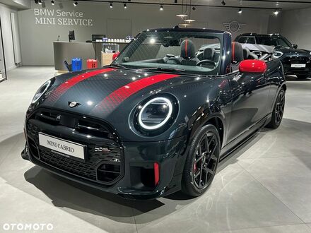 Мини John Cooper Works 2024 в Европе на Automoto.ua Серый Мини John Cooper Works, объемом двигателя 1 л и пробегом 3 тыс. км за 45892 $, фото 1 на Automoto.ua