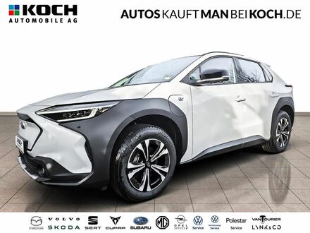 Субару Solterra 2024 в Европе на Automoto.ua Белый Субару Solterra, объемом двигателя 0 л и пробегом 4 тыс. км за 42211 $, фото 1 на Automoto.ua