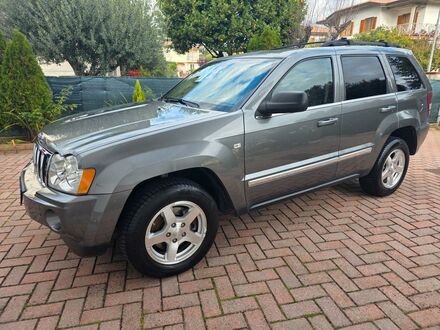 Джип Гранд Чероки 2007 в Европе на Automoto.ua Серый Джип Гранд Чероки, объемом двигателя 2.99 л и пробегом 159 тыс. км за 6200 $, фото 1 на Automoto.ua