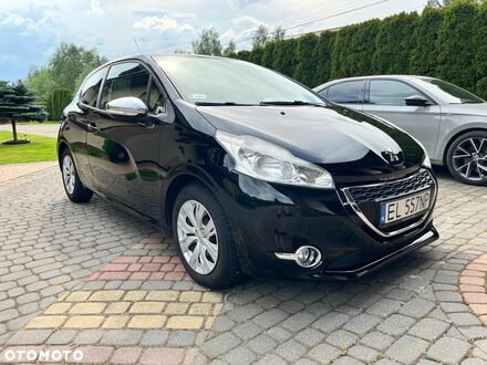 Пежо 208, объемом двигателя 1.4 л и пробегом 79 тыс. км за 5832 $, фото 1 на Automoto.ua