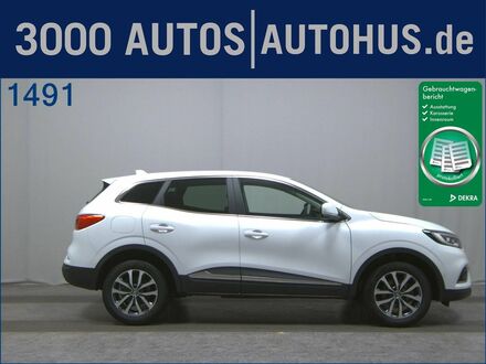 Белый Рено Kadjar, объемом двигателя 1.33 л и пробегом 10 тыс. км за 22608 $, фото 1 на Automoto.ua