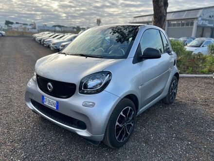 Смарт Форту 2018 в Европе на Automoto.ua Серебряный Смарт Форту, объемом двигателя 1 л и пробегом 89 тыс. км за 20662 $, фото 1 на Automoto.ua