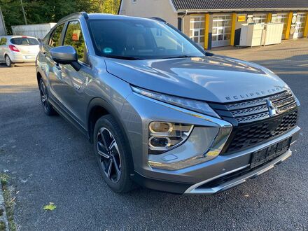 Мицубиси Eclipse Cross 2021 в Европе на Automoto.ua Серый Мицубиси Eclipse Cross, объемом двигателя 2.36 л и пробегом 61 тыс. км за 21890 $, фото 1 на Automoto.ua