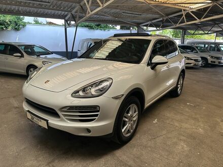 Порше Каен 2013 в Европе на Automoto.ua Белый Порше Каен, объемом двигателя 2.97 л и пробегом 290 тыс. км за 15229 $, фото 1 на Automoto.ua