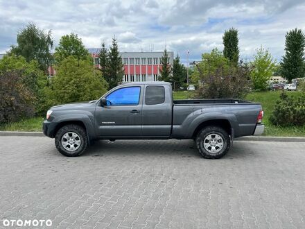 Тойота Такома 2008 в Европе на Automoto.ua Серый Тойота Такома, объемом двигателя 2.69 л и пробегом 164 тыс. км за 15739 $, фото 1 на Automoto.ua
