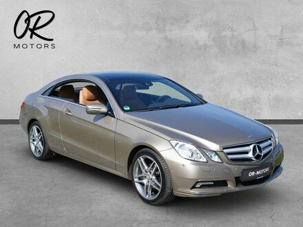 Мерседес E 250 2009 в Европе на Automoto.ua Бежевый Мерседес E 250, объемом двигателя 1.8 л и пробегом 33 тыс. км за 24575 $, фото 1 на Automoto.ua