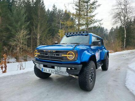 Форд Бронко 2024 у Європі на Automoto.ua Синій Форд Бронко, об'ємом двигуна 3 л та пробігом 3 тис. км за 161046 $, фото 1 на Automoto.ua