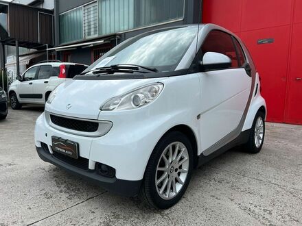 Смарт Форту 2008 в Европе на Automoto.ua Белый Смарт Форту, объемом двигателя 1 л и пробегом 219 тыс. км за 4058 $, фото 1 на Automoto.ua