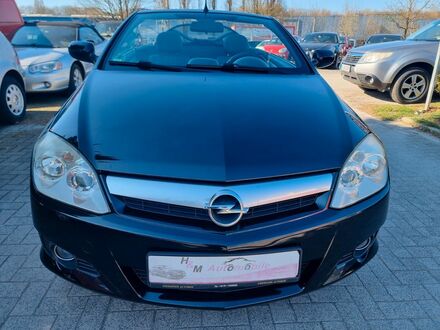 Опель Тигра 2008 в Европе на Automoto.ua Черный Опель Тигра, объемом двигателя 1.8 л и пробегом 115 тыс. км за 4594 $, фото 1 на Automoto.ua