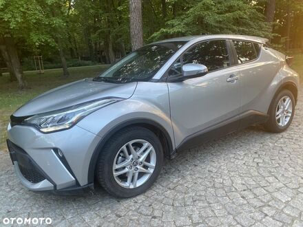 Тойота C-HR, объемом двигателя 1.8 л и пробегом 19 тыс. км за 22873 $, фото 1 на Automoto.ua