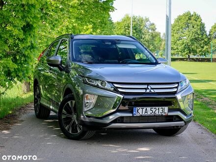 Міцубісі Eclipse Cross 2019 у Європі на Automoto.ua Сірий Міцубісі Eclipse Cross, об'ємом двигуна 1 л та пробігом 143 тис. км за 17652 $, фото 1 на Automoto.ua