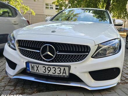 Мерседес Ц-Клас 2017 у Європі на Automoto.ua Білий Мерседес Ц-Клас, об'ємом двигуна 1 л та пробігом 186 тис. км за 19928 $, фото 1 на Automoto.ua