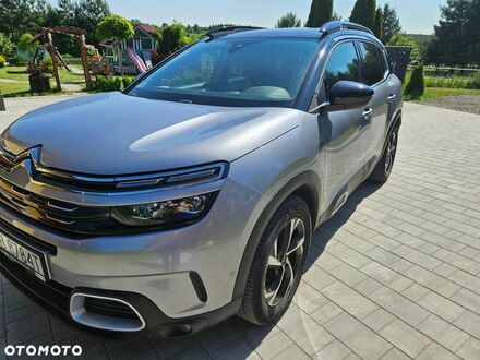Сітроен C5 Aircross 2019 у Європі на Automoto.ua Сірий Сітроен C5 Aircross, об'ємом двигуна 1 л та пробігом 106 тис. км за 17870 $, фото 1 на Automoto.ua