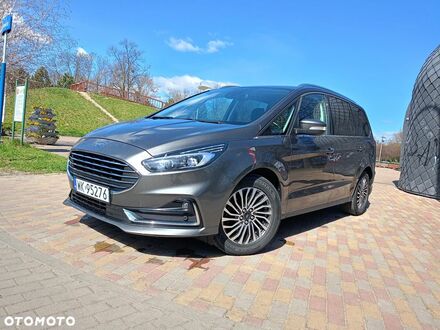 Форд Галакси 2021 в Европе на Automoto.ua Серый Форд Галакси, объемом двигателя 2.48 л и пробегом 98 тыс. км за 149999 $, фото 1 на Automoto.ua
