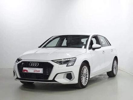 Ауді А3 2022 у Європі на Automoto.ua Білий Ауді А3, об'ємом двигуна 1.5 л та пробігом 68 тис. км за 28659 $, фото 1 на Automoto.ua
