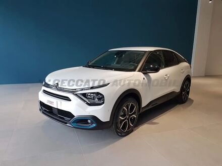 Ситроен E-C4 Electric 2023 в Европе на Automoto.ua Белый Ситроен E-C4 Electric, объемом двигателя 0 л и пробегом 10 тыс. км за 27269 $, фото 1 на Automoto.ua